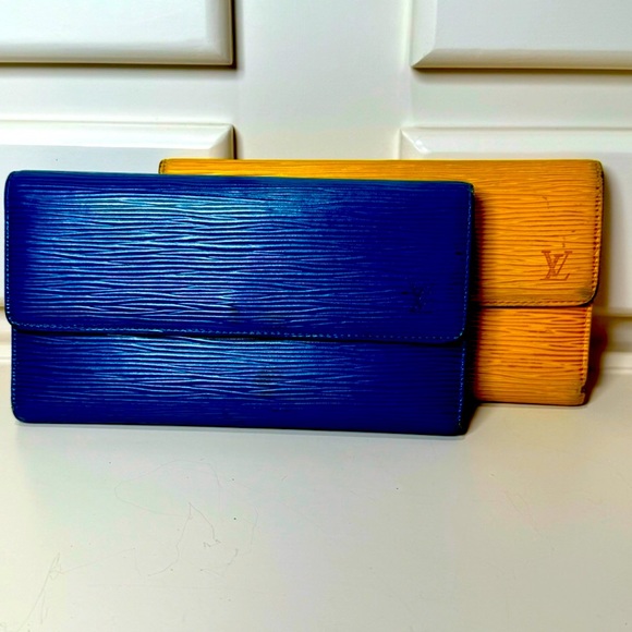 Louis Vuitton Handbags - Louis Vuitton Long EPI Wallets buyer’s choice